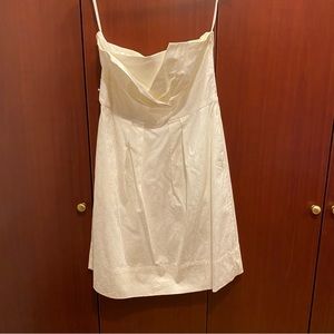 White floral pattern strapless dress with belt